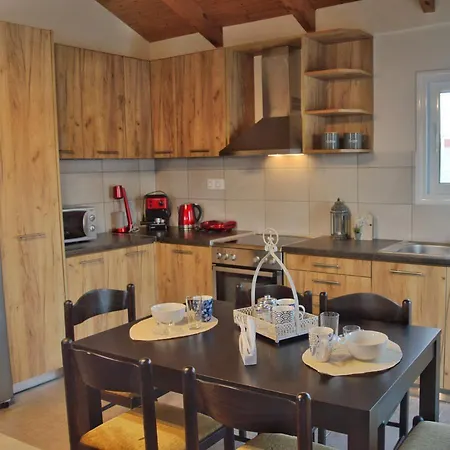 La Maison Bleue Apartment