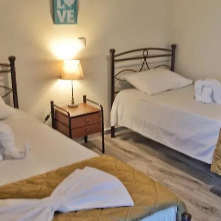 Apartment La Maison Bleue *